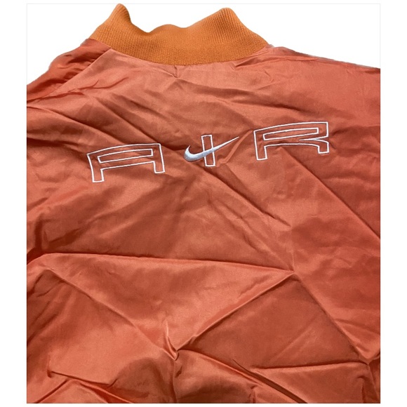 Nike Bomber Jacket - Picture 6 of 9